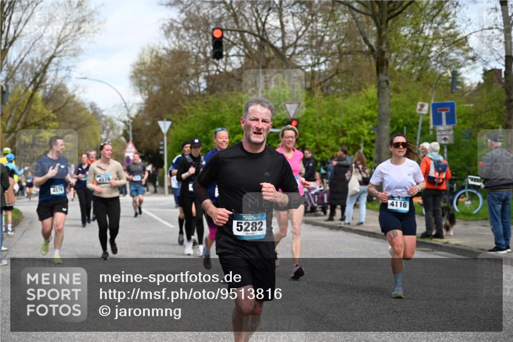 12.04.2026 - 45. Internationalen Wilhelmsburger Insellauf J. Mangold http://msf.ph/oto/9513816 12.04.2026 13:09:58 Ziel 3807, 4794, 2687, 5090, 5256, 4419, 5454, 5624, 5005, 3557, 3729, 3890, 5282, 2072, 5130, 3004, 2103, 5089, 2001, 4116, 2743, 3673, 4961, 3919, 3793, 3549, 3549, 5646, 5287, 4910, 4278, 4935, 2129, 2982, 2121, 2289, 4250, 4250, 5612, 3338, 5704, 4578, 4579, 4356, 3445, 3446, 4562, 3654, 3269, 4552, 3285, 3288, 5444, 5443, 5830 meine-sportfotos.de