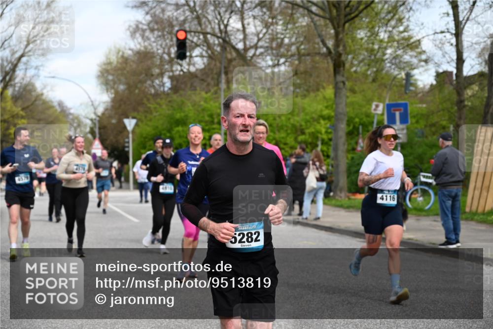 12.04.2026 - 45. Internationalen Wilhelmsburger Insellauf J. Mangold http://msf.ph/oto/9513819 12.04.2026 13:09:58 Ziel 3807, 4794, 2687, 5090, 5256, 4419, 5454, 5624, 5005, 3557, 3729, 3890, 5282, 2072, 5130, 3004, 2103, 5089, 2001, 4116, 2743, 3673, 4961, 3919, 3793, 3549, 3549, 5646, 5287, 4910, 4278, 4935, 2129, 2982, 2121, 2289, 4250, 4250, 5612, 3338, 5704, 4578, 4579, 4356, 3445, 3446, 4562, 3654, 3269, 4552, 3285, 3288, 5444, 5443, 5830 meine-sportfotos.de