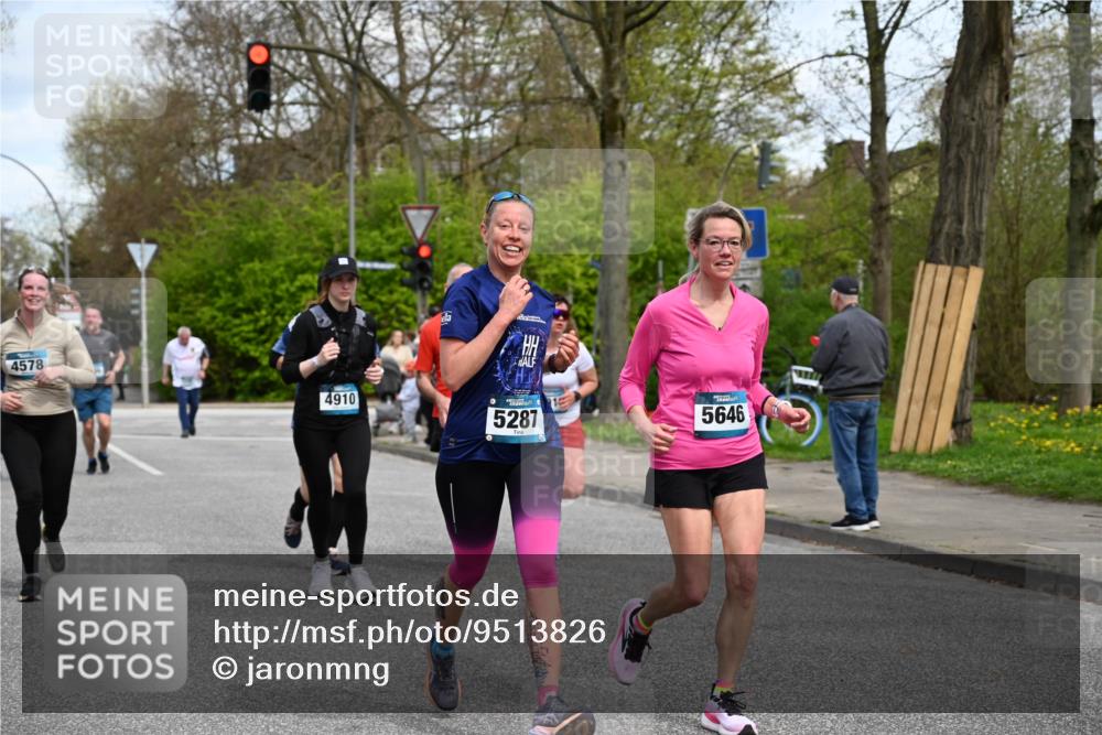 12.04.2026 - 45. Internationalen Wilhelmsburger Insellauf J. Mangold http://msf.ph/oto/9513826 12.04.2026 13:09:59 Ziel 3807, 4794, 2687, 5090, 5256, 4419, 5454, 5624, 5005, 3557, 3729, 3890, 5282, 2072, 5130, 3004, 2103, 5089, 2001, 4116, 2743, 3673, 4961, 3919, 3793, 3549, 5646, 5287, 4910, 4278, 4935, 2129, 2982, 2121, 2289, 4250, 5612, 3338, 5704, 4578, 4579, 4356, 3445, 3446, 4562, 3654, 3269, 4552, 3285, 3288, 5444, 5443, 5830 meine-sportfotos.de