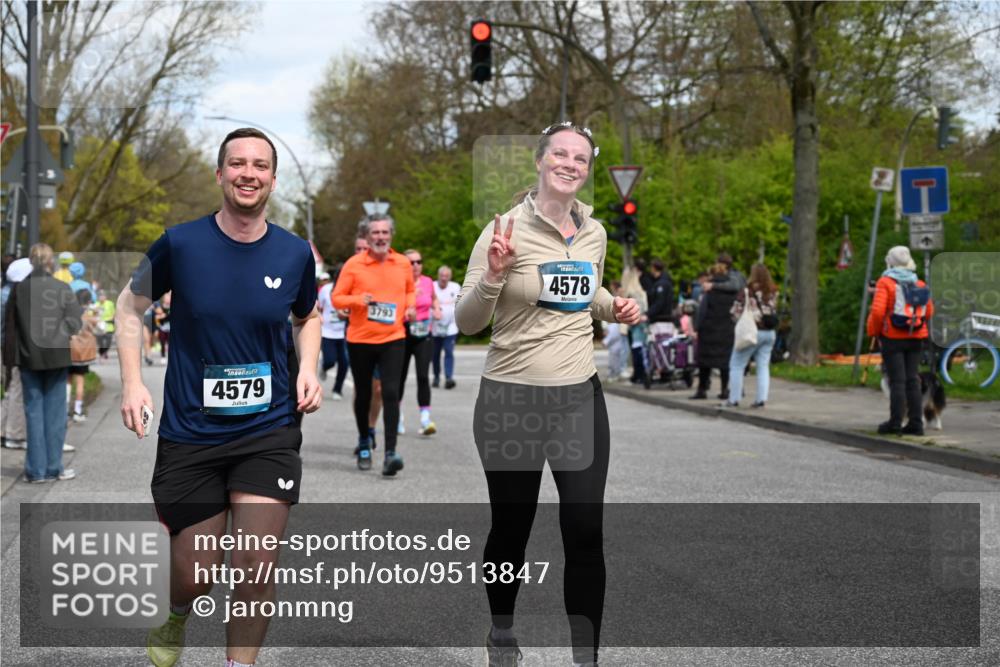 12.04.2026 - 45. Internationalen Wilhelmsburger Insellauf J. Mangold http://msf.ph/oto/9513847 12.04.2026 13:10:02 Ziel 3807, 4794, 2687, 5090, 5256, 4419, 5454, 5624, 5005, 3557, 3729, 3890, 5282, 2072, 5130, 3004, 2103, 5089, 2001, 4116, 2743, 3673, 4961, 3919, 3793, 3549, 5646, 5287, 4910, 4910, 4278, 4935, 2129, 2982, 2121, 2289, 4250, 5612, 5612, 3338, 5704, 4578, 4579, 4356, 3445, 3446, 4562, 3654, 3269, 4552, 3285, 3288, 5444, 5443, 5830, 5259, 3407, 3948, 3949 meine-sportfotos.de