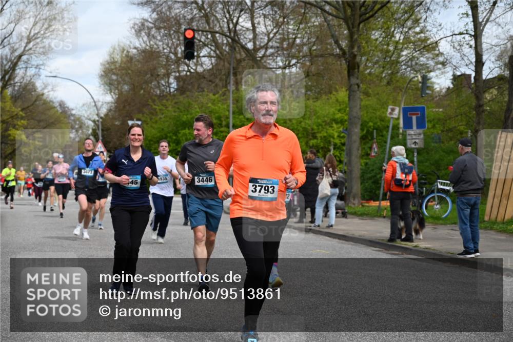 12.04.2026 - 45. Internationalen Wilhelmsburger Insellauf J. Mangold http://msf.ph/oto/9513861 12.04.2026 13:10:04 Ziel 2687, 5090, 5256, 4419, 5454, 5624, 5005, 3557, 3729, 3890, 5282, 2072, 5130, 3004, 2103, 5089, 2001, 4116, 2743, 3673, 4961, 3919, 3793, 3549, 5646, 5287, 4910, 4278, 4935, 2129, 2129, 2982, 2121, 2289, 4250, 5612, 3338, 5704, 5704, 4578, 4579, 4356, 3445, 3446, 4562, 3654, 3269, 4552, 3285, 3288, 5444, 5443, 5830, 5259, 3407, 3948, 3949, 4540, 2315, 5494 meine-sportfotos.de