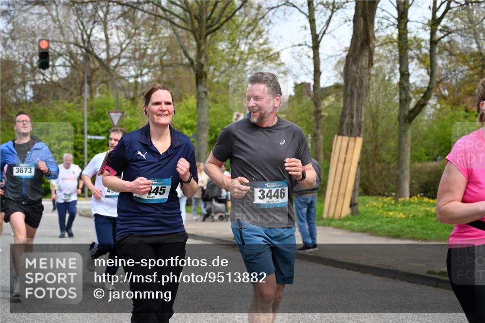 12.04.2026 - 45. Internationalen Wilhelmsburger Insellauf J. Mangold http://msf.ph/oto/9513882 12.04.2026 13:10:06 Ziel 4419, 5454, 5624, 5005, 3557, 3729, 3890, 5282, 2072, 5130, 3004, 2103, 5089, 2001, 4116, 2743, 3673, 4961, 3919, 3793, 3549, 5646, 5287, 4910, 4278, 4935, 2129, 2982, 2121, 2289, 4250, 5612, 3338, 5704, 4578, 4579, 4356, 3445, 3446, 4579, 4356, 3445, 3446, 4562, 3654, 3269, 4552, 3285, 3288, 5444, 5443, 5830, 5259, 3407, 3948, 3949, 4540, 2315, 5494, 4909 meine-sportfotos.de