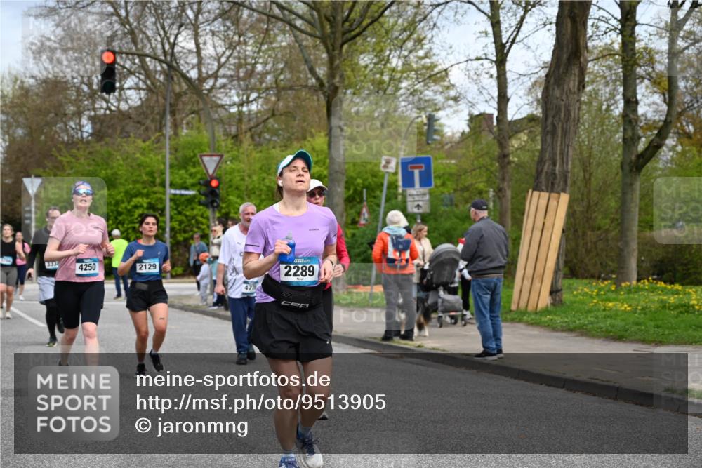 12.04.2026 - 45. Internationalen Wilhelmsburger Insellauf J. Mangold http://msf.ph/oto/9513905 12.04.2026 13:10:09 Ziel 3557, 3729, 3890, 5282, 2072, 5130, 3004, 2103, 5089, 2001, 4116, 2743, 3673, 4961, 3919, 3793, 3549, 5646, 5287, 4910, 4278, 4935, 2129, 2982, 2121, 2289, 2289, 4250, 5612, 3338, 5704, 4578, 4579, 4356, 3445, 3446, 4562, 3654, 3269, 4552, 3285, 3288, 5444, 5443, 5830, 5259, 3407, 3948, 3949, 4540, 2315, 5494, 4909, 5004, 4969, 5762 meine-sportfotos.de