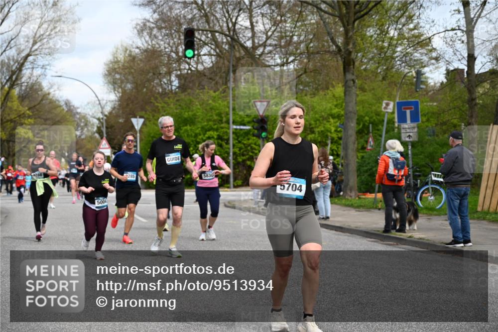 12.04.2026 - 45. Internationalen Wilhelmsburger Insellauf J. Mangold http://msf.ph/oto/9513934 12.04.2026 13:10:15 Ziel 2072, 5130, 3004, 2103, 5089, 2001, 4116, 2743, 3673, 4961, 3919, 3793, 3549, 5646, 5287, 4910, 4278, 4935, 2129, 2982, 2121, 2289, 4250, 5612, 3338, 3338, 5704, 4578, 4579, 4356, 3445, 3446, 4562, 3654, 3269, 4552, 3285, 3288, 5444, 5443, 5830, 5259, 3407, 3948, 3949, 4540, 2315, 4540, 2315, 5494, 4909, 5004, 4969, 5762, 4769, 4798, 4134, 4799, 5681, 2897, 3462 meine-sportfotos.de
