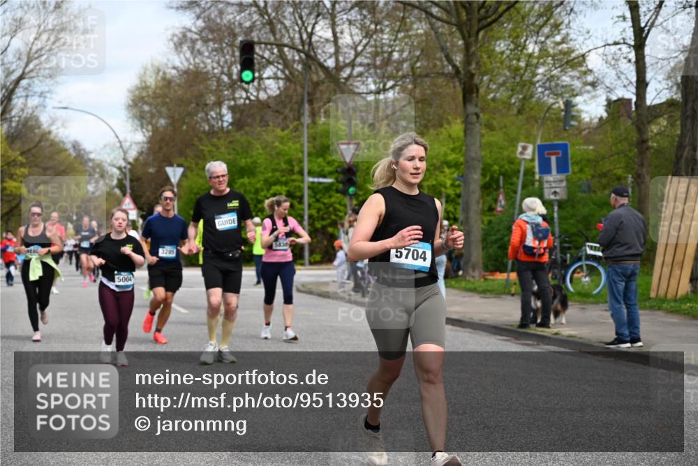 12.04.2026 - 45. Internationalen Wilhelmsburger Insellauf J. Mangold http://msf.ph/oto/9513935 12.04.2026 13:10:16 Ziel 2072, 5130, 3004, 2103, 5089, 2001, 4116, 2743, 3673, 4961, 3919, 3793, 3549, 5646, 5287, 4910, 4278, 4935, 2129, 2982, 2121, 2289, 4250, 5612, 3338, 5704, 5704, 4578, 4579, 4356, 3445, 3446, 4562, 3654, 3269, 4552, 3285, 3288, 5444, 5443, 5830, 5259, 3407, 3948, 3949, 4540, 2315, 5494, 5494, 4909, 5004, 4969, 5762, 4769, 4798, 4134, 4799, 5681, 2897, 3462, 5160 meine-sportfotos.de
