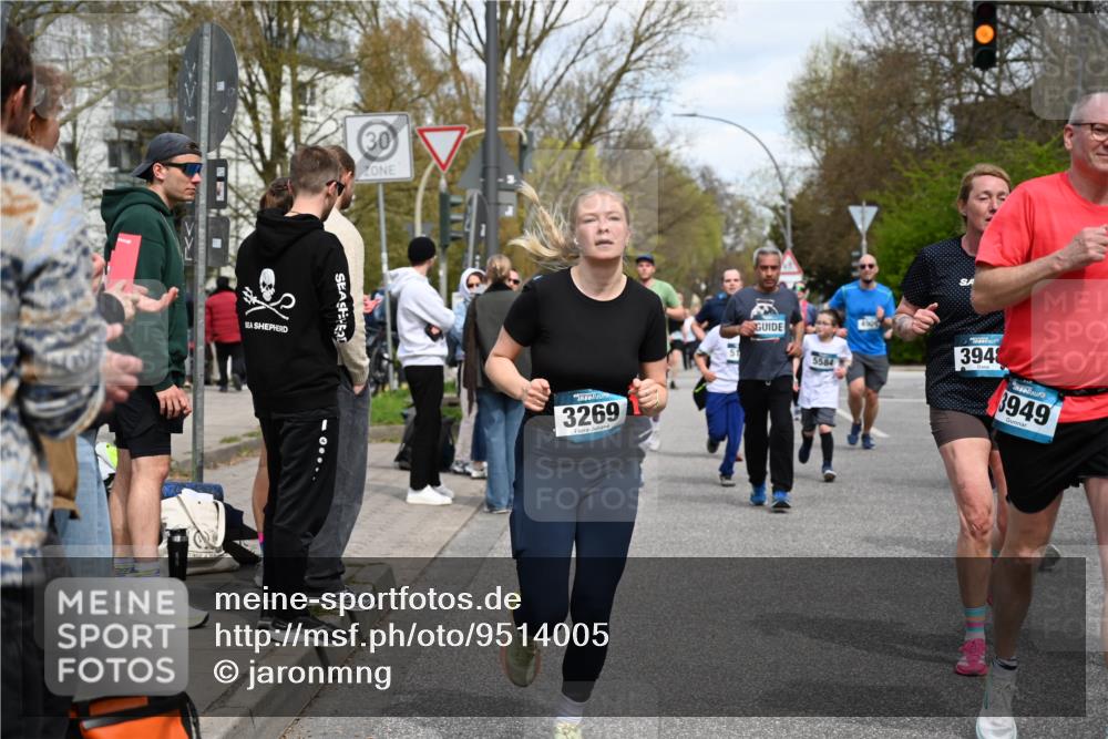 12.04.2026 - 45. Internationalen Wilhelmsburger Insellauf J. Mangold http://msf.ph/oto/9514005 12.04.2026 13:10:24 Ziel 5646, 5287, 4910, 4278, 4935, 2129, 2982, 2121, 2289, 4250, 5612, 3338, 5704, 4578, 4579, 4356, 3445, 3446, 4562, 3654, 3269, 4552, 3285, 3288, 5444, 5443, 5830, 5259, 5259, 3407, 3948, 3949, 4540, 2315, 5494, 4909, 5004, 4969, 5762, 4769, 4798, 4134, 4799, 4134, 4799, 5681, 2897, 3462, 5160, 5768, 3243, 4916, 5161, 3211, 5584, 4770, 5246, 2926, 2927 meine-sportfotos.de