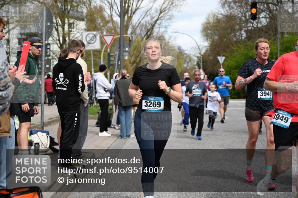 12.04.2026 - 45. Internationalen Wilhelmsburger Insellauf J. Mangold http://msf.ph/oto/9514007 12.04.2026 13:10:24 Ziel 5646, 5287, 4910, 4278, 4935, 2129, 2982, 2121, 2289, 4250, 5612, 3338, 5704, 4578, 4579, 4356, 3445, 3446, 4562, 3654, 3269, 4552, 3285, 3288, 5444, 5443, 5830, 5259, 5259, 3407, 3948, 3949, 4540, 2315, 5494, 4909, 5004, 4969, 5762, 4769, 4798, 4134, 4799, 4134, 4799, 5681, 2897, 3462, 5160, 5768, 3243, 4916, 5161, 3211, 5584, 4770, 5246, 2926, 2927 meine-sportfotos.de