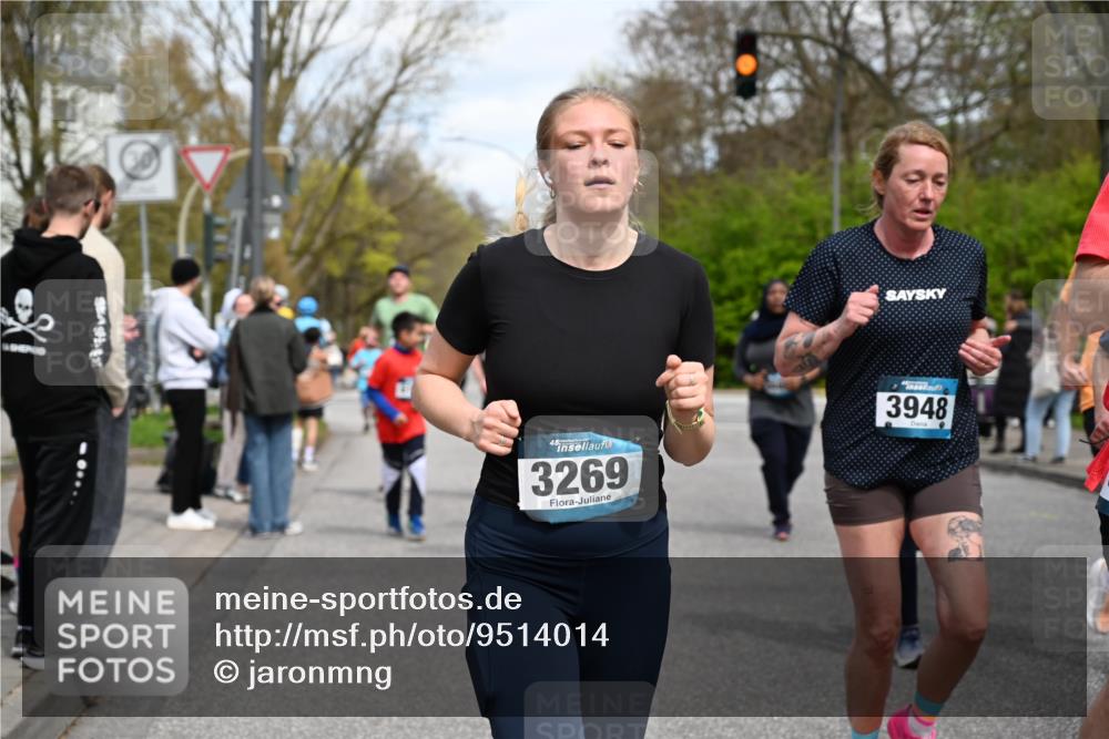 12.04.2026 - 45. Internationalen Wilhelmsburger Insellauf J. Mangold http://msf.ph/oto/9514014 12.04.2026 13:10:25 Ziel 5646, 5287, 4910, 4278, 4935, 2129, 2982, 2121, 2289, 4250, 5612, 3338, 5704, 4578, 4579, 4356, 3445, 3446, 4562, 3654, 3269, 4552, 3285, 3288, 5444, 5443, 5830, 5259, 3407, 3407, 3948, 3949, 4540, 2315, 5494, 4909, 5004, 4969, 5762, 4769, 4798, 4134, 4799, 5681, 5681, 2897, 3462, 5160, 5768, 3243, 4916, 5161, 3211, 5584, 4770, 5246, 2926, 2927 meine-sportfotos.de