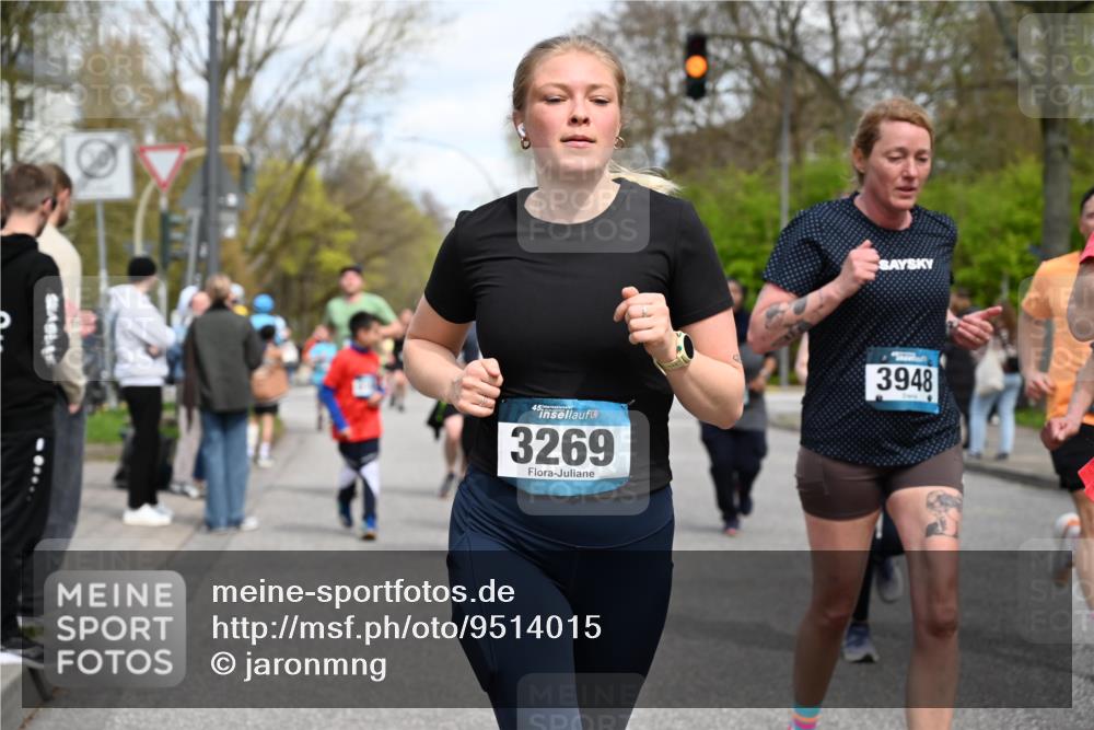 12.04.2026 - 45. Internationalen Wilhelmsburger Insellauf J. Mangold http://msf.ph/oto/9514015 12.04.2026 13:10:25 Ziel 5646, 5287, 4910, 4278, 4935, 2129, 2982, 2121, 2289, 4250, 5612, 3338, 5704, 4578, 4579, 4356, 3445, 3446, 4562, 3654, 3269, 4552, 3285, 3288, 5444, 5443, 5830, 5259, 3407, 3407, 3948, 3949, 4540, 2315, 5494, 4909, 5004, 4969, 5762, 4769, 4798, 4134, 4799, 5681, 5681, 2897, 3462, 5160, 5768, 3243, 4916, 5161, 3211, 5584, 4770, 5246, 2926, 2927 meine-sportfotos.de