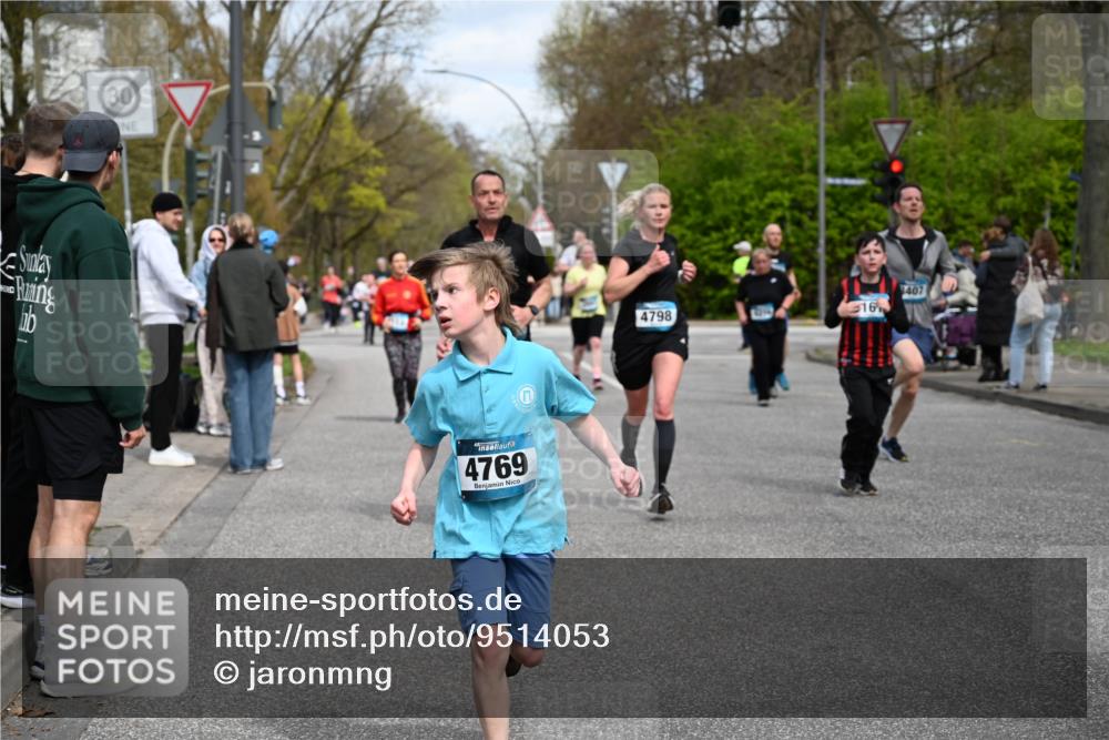 12.04.2026 - 45. Internationalen Wilhelmsburger Insellauf J. Mangold http://msf.ph/oto/9514053 12.04.2026 13:10:33 Ziel 2289, 4250, 5612, 3338, 5704, 4578, 4579, 4356, 3445, 3446, 4562, 3654, 3269, 4552, 3285, 3288, 5444, 5443, 5830, 5259, 3407, 3948, 3949, 4540, 2315, 5494, 4909, 5004, 4969, 5762, 4969, 5762, 4769, 4798, 4134, 4799, 5681, 2897, 3462, 5160, 5768, 3243, 4916, 5161, 3211, 5584, 4770, 4770, 5246, 2926, 2927, 5195, 4692, 5417, 5199, 2889, 2714, 4216, 4895, 3932, 2114, 2519 meine-sportfotos.de