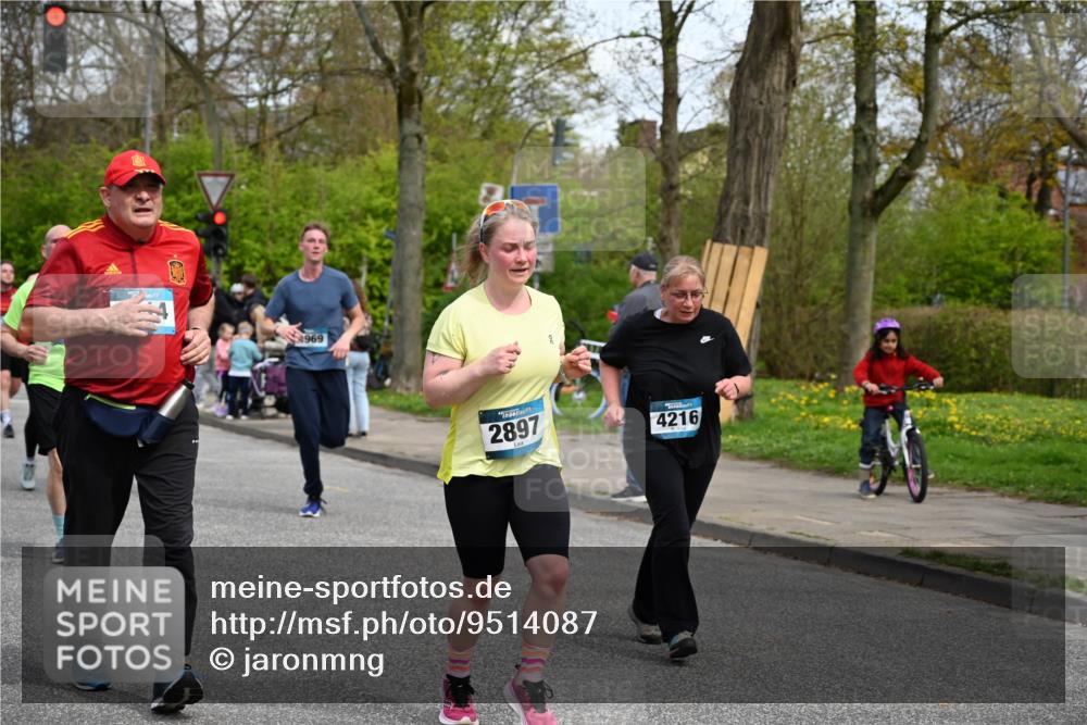 12.04.2026 - 45. Internationalen Wilhelmsburger Insellauf J. Mangold http://msf.ph/oto/9514087 12.04.2026 13:10:39 Ziel 5612, 3338, 5704, 4578, 4579, 4356, 3445, 3446, 4562, 3654, 3269, 4552, 3285, 3288, 5444, 5443, 5830, 5259, 3407, 3948, 3949, 4540, 2315, 5494, 4909, 5004, 4969, 5762, 4769, 4798, 4134, 4799, 5681, 2897, 3462, 2897, 3462, 5160, 5768, 3243, 4916, 5161, 3211, 5584, 4770, 5246, 2926, 2927, 5195, 4692, 5417, 5199, 2889, 5199, 2889, 2714, 4216, 4895, 3932, 2114, 2519, 2113, 2076, 4106, 3247 meine-sportfotos.de