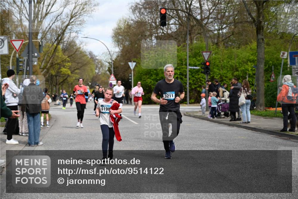 12.04.2026 - 45. Internationalen Wilhelmsburger Insellauf J. Mangold http://msf.ph/oto/9514122 12.04.2026 13:10:45 Ziel 3285, 3288, 5444, 5443, 5830, 5259, 3407, 3948, 3949, 4540, 2315, 5494, 4909, 5004, 4969, 5762, 4769, 4798, 4134, 4799, 5681, 2897, 3462, 5160, 5768, 3243, 4916, 5161, 3211, 5584, 4770, 4770, 5246, 2926, 2927, 5195, 4692, 5417, 5199, 2889, 2714, 4216, 4895, 3932, 2114, 2519, 3932, 2114, 2519, 2113, 2076, 4106, 3247, 5180, 3101, 3734 meine-sportfotos.de