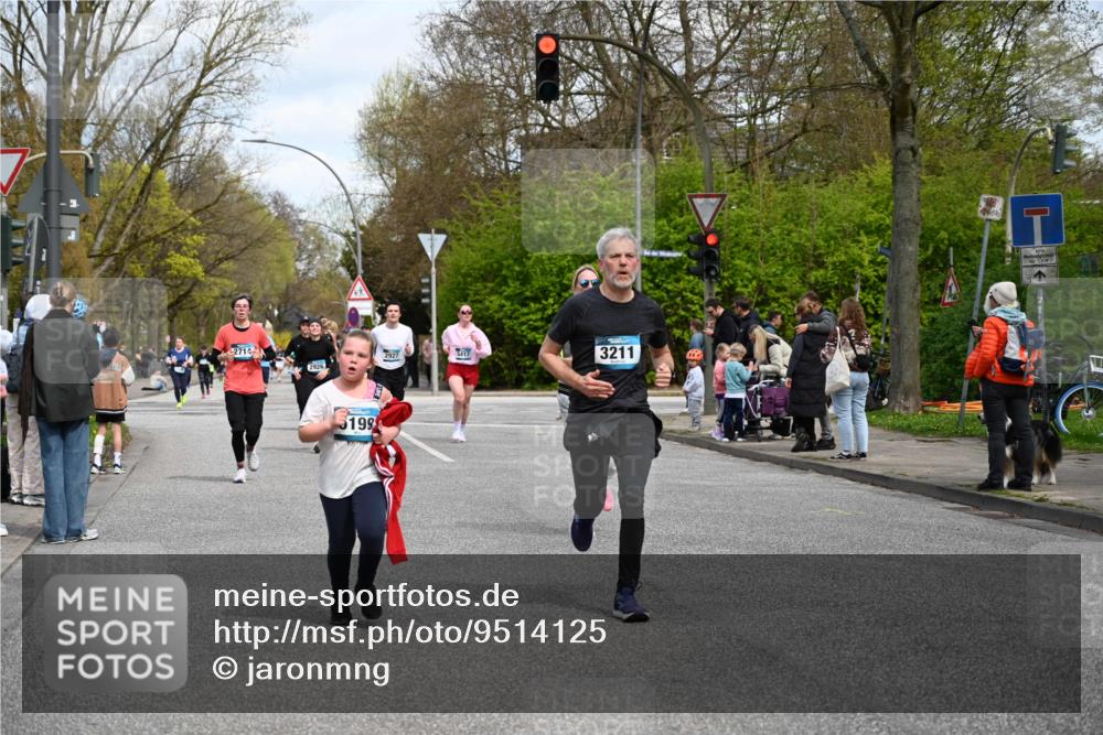 12.04.2026 - 45. Internationalen Wilhelmsburger Insellauf J. Mangold http://msf.ph/oto/9514125 12.04.2026 13:10:45 Ziel 3285, 3288, 5444, 5443, 5830, 5259, 3407, 3948, 3949, 4540, 2315, 5494, 4909, 5004, 4969, 5762, 4769, 4798, 4134, 4799, 5681, 2897, 3462, 5160, 5768, 3243, 4916, 5161, 3211, 5584, 4770, 4770, 5246, 2926, 2927, 5195, 4692, 5417, 5199, 2889, 2714, 4216, 4895, 3932, 2114, 2519, 3932, 2114, 2519, 2113, 2076, 4106, 3247, 5180, 3101, 3734 meine-sportfotos.de