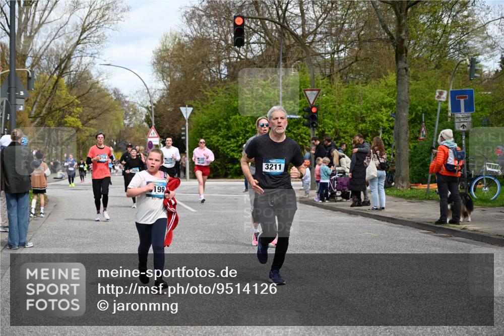 12.04.2026 - 45. Internationalen Wilhelmsburger Insellauf J. Mangold http://msf.ph/oto/9514126 12.04.2026 13:10:46 Ziel 5444, 5443, 5830, 5259, 3407, 3948, 3949, 4540, 2315, 5494, 4909, 5004, 4969, 5762, 4769, 4798, 4134, 4799, 5681, 2897, 3462, 5160, 5768, 3243, 4916, 5161, 3211, 5584, 4770, 5246, 5246, 2926, 2927, 5195, 4692, 5417, 5199, 2889, 2714, 4216, 4895, 3932, 2114, 2519, 2113, 2113, 2076, 4106, 3247, 5180, 3101, 3734, 4796 meine-sportfotos.de