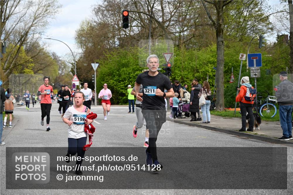 12.04.2026 - 45. Internationalen Wilhelmsburger Insellauf J. Mangold http://msf.ph/oto/9514128 12.04.2026 13:10:46 Ziel 5444, 5443, 5830, 5259, 3407, 3948, 3949, 4540, 2315, 5494, 4909, 5004, 4969, 5762, 4769, 4798, 4134, 4799, 5681, 2897, 3462, 5160, 5768, 3243, 4916, 5161, 3211, 5584, 4770, 5246, 5246, 2926, 2927, 5195, 4692, 5417, 5199, 2889, 2714, 4216, 4895, 3932, 2114, 2519, 2113, 2113, 2076, 4106, 3247, 5180, 3101, 3734, 4796 meine-sportfotos.de