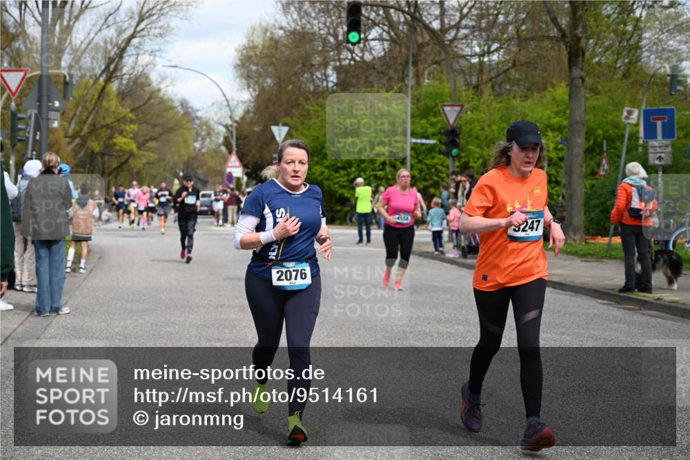 12.04.2026 - 45. Internationalen Wilhelmsburger Insellauf J. Mangold http://msf.ph/oto/9514161 12.04.2026 13:10:59 Ziel 4769, 4798, 4134, 4799, 5681, 2897, 3462, 5160, 5768, 3243, 4916, 5161, 3211, 5584, 4770, 5246, 2926, 2927, 5195, 4692, 5417, 5199, 2889, 2714, 4216, 4895, 3932, 2114, 2519, 2113, 2076, 4106, 3247, 5180, 3101, 3734, 4796, 2461, 4810, 3994, 4558, 3573, 4427, 2844, 3115, 4726, 4051, 2827, 2825, 4985 meine-sportfotos.de