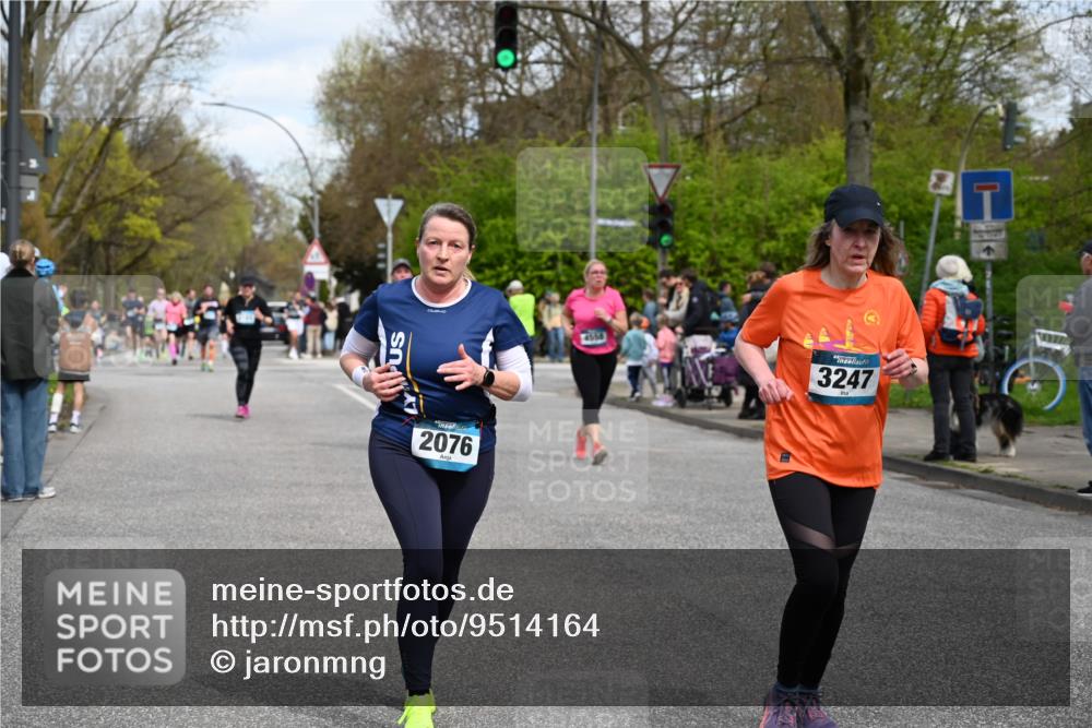 12.04.2026 - 45. Internationalen Wilhelmsburger Insellauf J. Mangold http://msf.ph/oto/9514164 12.04.2026 13:11:00 Ziel 4769, 4798, 4134, 4799, 5681, 2897, 3462, 5160, 5768, 3243, 4916, 5161, 3211, 5584, 4770, 5246, 2926, 2927, 5195, 4692, 5417, 5199, 2889, 2714, 4216, 4895, 3932, 2114, 2519, 2113, 2076, 4106, 3247, 5180, 3101, 3734, 4796, 2461, 4810, 3994, 4558, 3573, 4427, 2844, 3115, 4726, 4051, 2827, 2825, 4985, 4193 meine-sportfotos.de
