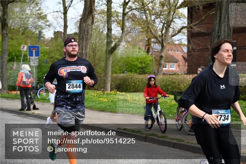 12.04.2026 - 45. Internationalen Wilhelmsburger Insellauf J. Mangold http://msf.ph/oto/9514225 12.04.2026 13:11:13 Ziel 2926, 2927, 5195, 4692, 5417, 5199, 2889, 2714, 4216, 4895, 3932, 2114, 2519, 2113, 2076, 4106, 3247, 5180, 3101, 3734, 4796, 2461, 4810, 2461, 4810, 3994, 4558, 3573, 4427, 2844, 3115, 4726, 4051, 2827, 2825, 4985, 4193, 3643, 5525, 5403, 3643, 5525, 5403, 2084, 5772, 3733, 4730, 3969, 3055, 4664, 2396, 3079, 3138 meine-sportfotos.de