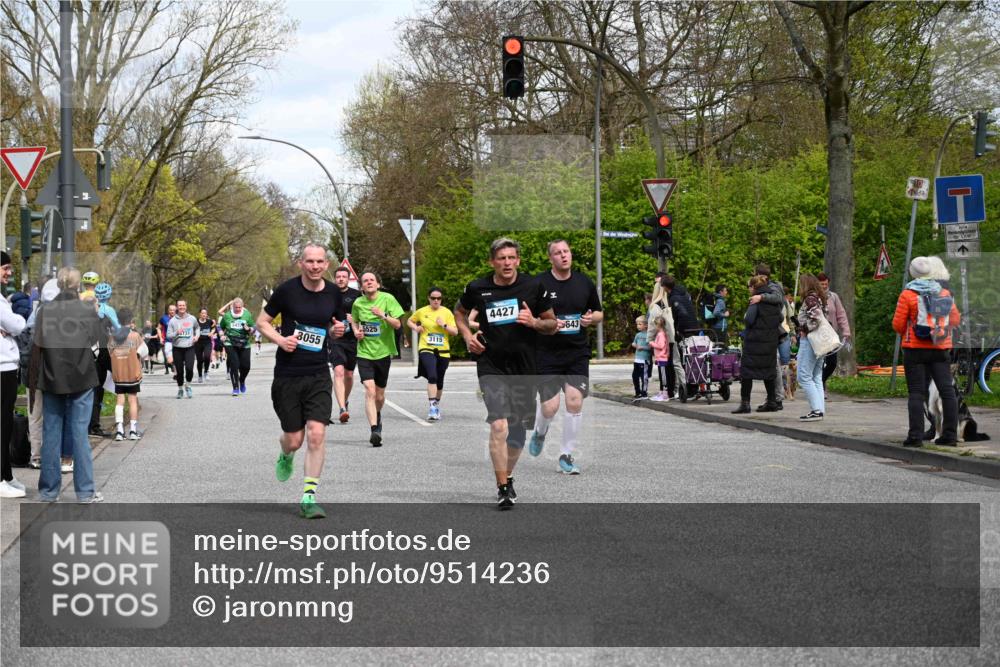 12.04.2026 - 45. Internationalen Wilhelmsburger Insellauf J. Mangold http://msf.ph/oto/9514236 12.04.2026 13:11:18 Ziel 4216, 4895, 3932, 2114, 2519, 2113, 2076, 4106, 3247, 5180, 3101, 3734, 4796, 2461, 4810, 3994, 4558, 3573, 4427, 2844, 3115, 4726, 4051, 2827, 2825, 4985, 4193, 3643, 5525, 5403, 2084, 5772, 3733, 4730, 3969, 3055, 4664, 2396, 3079, 3138, 5402, 2136, 4683, 5640 meine-sportfotos.de