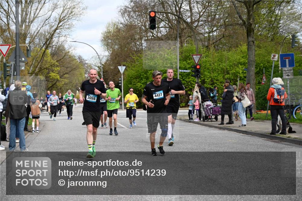 12.04.2026 - 45. Internationalen Wilhelmsburger Insellauf J. Mangold http://msf.ph/oto/9514239 12.04.2026 13:11:18 Ziel 4216, 4895, 3932, 2114, 2519, 2113, 2076, 4106, 3247, 5180, 3101, 3734, 4796, 2461, 4810, 3994, 4558, 3573, 4427, 2844, 3115, 4726, 4051, 2827, 2825, 4985, 4193, 3643, 5525, 5403, 2084, 5772, 3733, 4730, 3969, 3055, 4664, 2396, 3079, 3138, 5402, 2136, 4683, 5640 meine-sportfotos.de