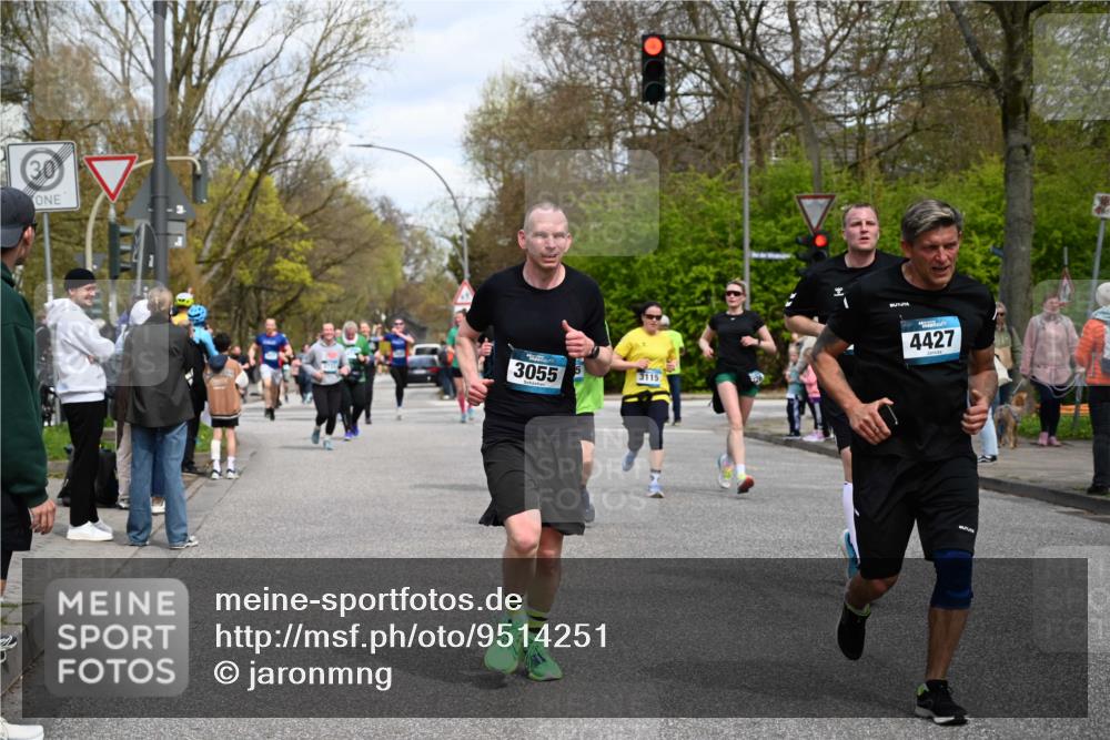 12.04.2026 - 45. Internationalen Wilhelmsburger Insellauf J. Mangold http://msf.ph/oto/9514251 12.04.2026 13:11:19 Ziel 4216, 4895, 3932, 2114, 2519, 2113, 2076, 4106, 3247, 5180, 3101, 3734, 4796, 2461, 4810, 3994, 4558, 3573, 4427, 2844, 3115, 4726, 4051, 3115, 4726, 4051, 2827, 2825, 4985, 4193, 3643, 5525, 5403, 2084, 5772, 3733, 4730, 3969, 4730, 3969, 3055, 4664, 2396, 3079, 3138, 5402, 2136, 4683, 5640, 4480 meine-sportfotos.de