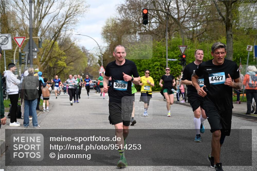 12.04.2026 - 45. Internationalen Wilhelmsburger Insellauf J. Mangold http://msf.ph/oto/9514253 12.04.2026 13:11:19 Ziel 4216, 4895, 3932, 2114, 2519, 2113, 2076, 4106, 3247, 5180, 3101, 3734, 4796, 2461, 4810, 3994, 4558, 3573, 4427, 2844, 3115, 4726, 4051, 3115, 4726, 4051, 2827, 2825, 4985, 4193, 3643, 5525, 5403, 2084, 5772, 3733, 4730, 3969, 4730, 3969, 3055, 4664, 2396, 3079, 3138, 5402, 2136, 4683, 5640, 4480 meine-sportfotos.de