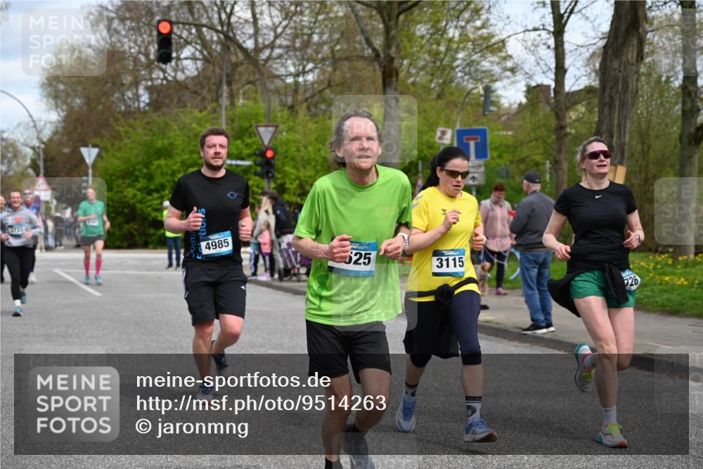 12.04.2026 - 45. Internationalen Wilhelmsburger Insellauf J. Mangold http://msf.ph/oto/9514263 12.04.2026 13:11:22 Ziel 3932, 2114, 2519, 2113, 2076, 4106, 3247, 5180, 3101, 3734, 4796, 2461, 4810, 3994, 4558, 3573, 4427, 2844, 3115, 4726, 4051, 2827, 2825, 4985, 4985, 4193, 3643, 5525, 5403, 2084, 5772, 3733, 4730, 3969, 3055, 4664, 2396, 3079, 3138, 5402, 2136, 4683, 5640, 4480, 4987, 2445, 4930 meine-sportfotos.de