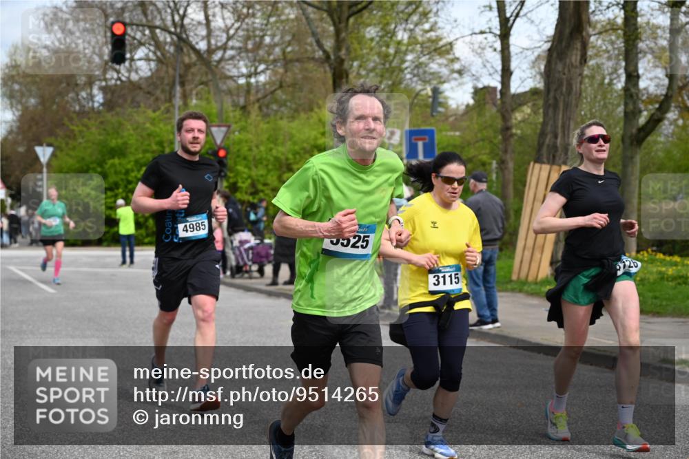 12.04.2026 - 45. Internationalen Wilhelmsburger Insellauf J. Mangold http://msf.ph/oto/9514265 12.04.2026 13:11:22 Ziel 3932, 2114, 2519, 2113, 2076, 4106, 3247, 5180, 3101, 3734, 4796, 2461, 4810, 3994, 4558, 3573, 4427, 2844, 3115, 4726, 4051, 2827, 2825, 4985, 4985, 4193, 3643, 5525, 5403, 2084, 5772, 3733, 4730, 3969, 3055, 4664, 2396, 3079, 3138, 5402, 2136, 4683, 5640, 4480, 4987, 2445, 4930 meine-sportfotos.de