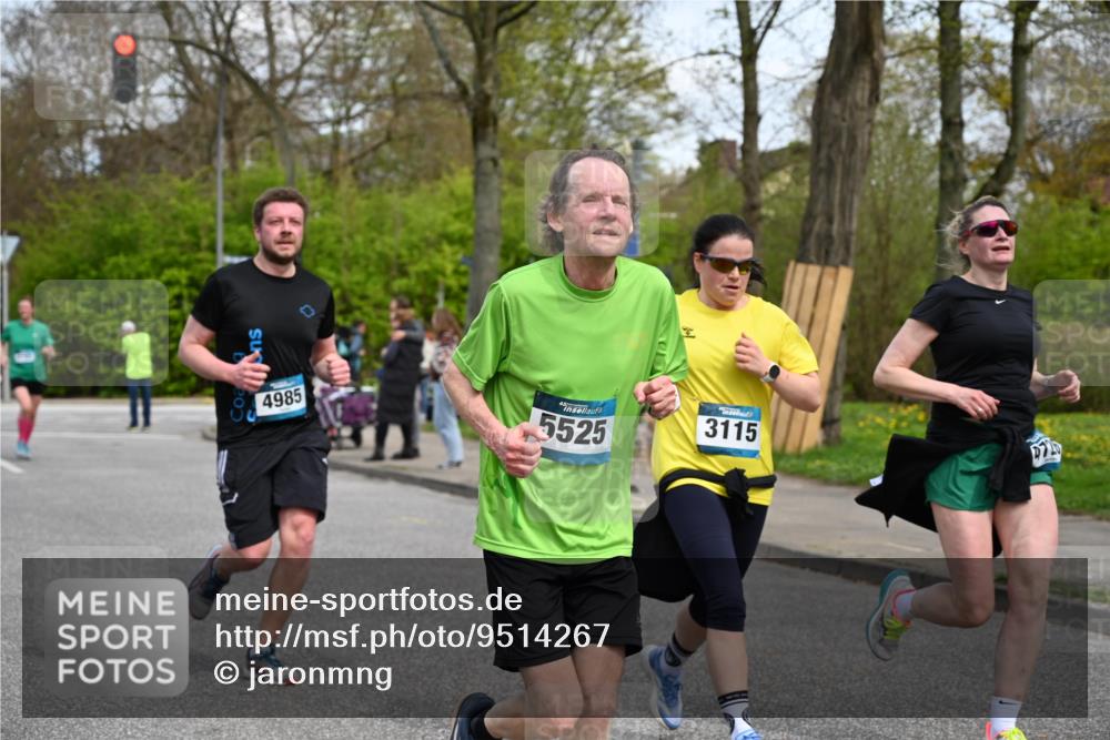 12.04.2026 - 45. Internationalen Wilhelmsburger Insellauf J. Mangold http://msf.ph/oto/9514267 12.04.2026 13:11:23 Ziel 2113, 2076, 4106, 3247, 5180, 3101, 3734, 4796, 2461, 4810, 3994, 4558, 3573, 4427, 2844, 3115, 4726, 4051, 2827, 2825, 4985, 4193, 3643, 5525, 5403, 2084, 5772, 3733, 4730, 3969, 3055, 4664, 2396, 3079, 2396, 3079, 3138, 5402, 2136, 4683, 5640, 4480, 4987, 2445, 4930, 2024 meine-sportfotos.de
