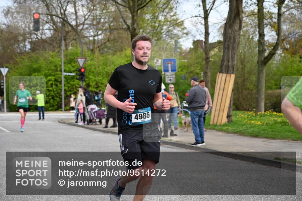12.04.2026 - 45. Internationalen Wilhelmsburger Insellauf J. Mangold http://msf.ph/oto/9514272 12.04.2026 13:11:23 Ziel 2113, 2076, 4106, 3247, 5180, 3101, 3734, 4796, 2461, 4810, 3994, 4558, 3573, 4427, 2844, 3115, 4726, 4051, 2827, 2825, 4985, 4193, 3643, 5525, 5403, 2084, 5772, 3733, 4730, 3969, 3055, 4664, 2396, 3079, 2396, 3079, 3138, 5402, 2136, 4683, 5640, 4480, 4987, 2445, 4930, 2024 meine-sportfotos.de