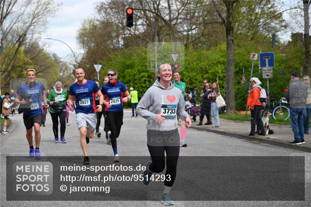 12.04.2026 - 45. Internationalen Wilhelmsburger Insellauf J. Mangold http://msf.ph/oto/9514293 12.04.2026 13:11:26 Ziel 2076, 4106, 3247, 5180, 3101, 3734, 4796, 2461, 4810, 3994, 4558, 3573, 4427, 2844, 3115, 4726, 4051, 2827, 2825, 4985, 4193, 3643, 5525, 5403, 2084, 5772, 2084, 5772, 3733, 4730, 3969, 3055, 4664, 2396, 3079, 3138, 5402, 5402, 2136, 4683, 5640, 4480, 4987, 2445, 4930, 2024, 4328 meine-sportfotos.de
