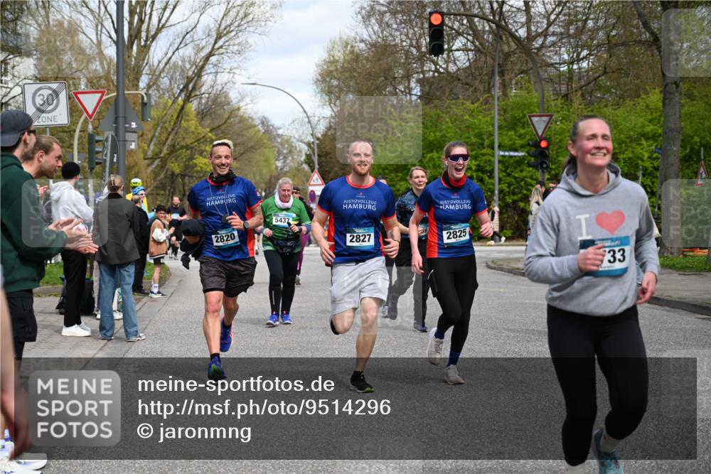 12.04.2026 - 45. Internationalen Wilhelmsburger Insellauf J. Mangold http://msf.ph/oto/9514296 12.04.2026 13:11:27 Ziel 2076, 4106, 3247, 5180, 3101, 3734, 4796, 2461, 4810, 3994, 4558, 3573, 4427, 2844, 3115, 4726, 4051, 2827, 2825, 4985, 4193, 3643, 5525, 5403, 2084, 5772, 3733, 3733, 4730, 3969, 3055, 4664, 2396, 3079, 3138, 5402, 2136, 2136, 4683, 5640, 4480, 4987, 2445, 4930, 2024, 4328, 4276, 5031 meine-sportfotos.de
