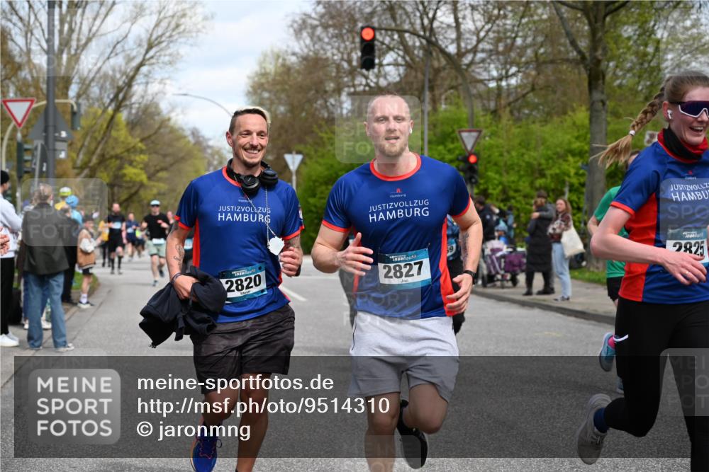 12.04.2026 - 45. Internationalen Wilhelmsburger Insellauf J. Mangold http://msf.ph/oto/9514310 12.04.2026 13:11:28 Ziel 3247, 5180, 3101, 3734, 4796, 2461, 4810, 3994, 4558, 3573, 4427, 2844, 3115, 4726, 4051, 2827, 2825, 4985, 4193, 3643, 5525, 5403, 2084, 5772, 3733, 4730, 3969, 3055, 4664, 2396, 3079, 3138, 5402, 2136, 4683, 4683, 5640, 4480, 4987, 2445, 4930, 2024, 4328, 4276, 5031, 4532, 2742 meine-sportfotos.de