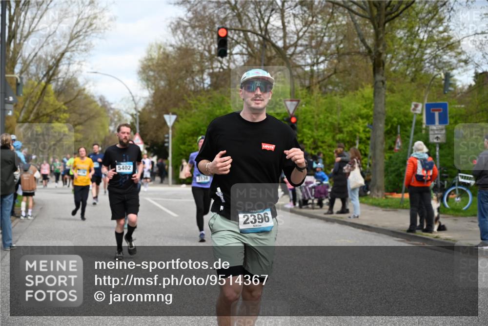 12.04.2026 - 45. Internationalen Wilhelmsburger Insellauf J. Mangold http://msf.ph/oto/9514367 12.04.2026 13:11:35 Ziel 4796, 2461, 4810, 3994, 4558, 3573, 4427, 2844, 3115, 4726, 4051, 2827, 2825, 4985, 4193, 3643, 5525, 5403, 2084, 5772, 3733, 4730, 3969, 3055, 4664, 2396, 3079, 2396, 3079, 3138, 5402, 2136, 4683, 5640, 4480, 4987, 2445, 4930, 2024, 2024, 4328, 4276, 5031, 4532, 2742, 5437 meine-sportfotos.de