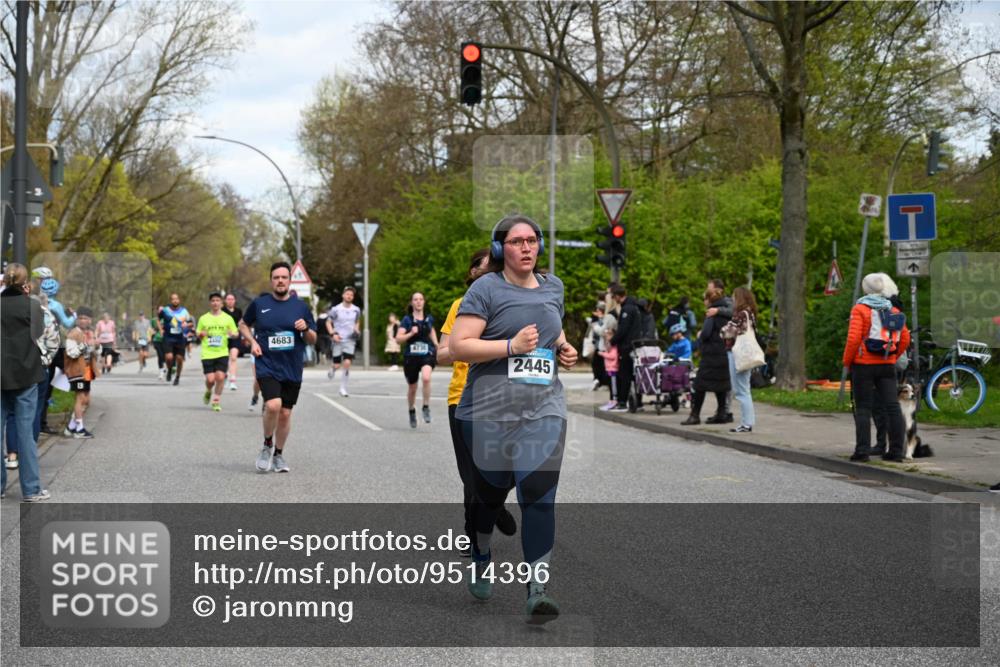 12.04.2026 - 45. Internationalen Wilhelmsburger Insellauf J. Mangold http://msf.ph/oto/9514396 12.04.2026 13:11:39 Ziel 3994, 4558, 3573, 4427, 2844, 3115, 4726, 4051, 2827, 2825, 4985, 4193, 3643, 5525, 5403, 2084, 5772, 3733, 4730, 3969, 3055, 4664, 2396, 3079, 3138, 5402, 2136, 2136, 4683, 5640, 4480, 4987, 2445, 4930, 2024, 4328, 4276, 5031, 4276, 5031, 4532, 2742, 5437, 4847, 4846 meine-sportfotos.de