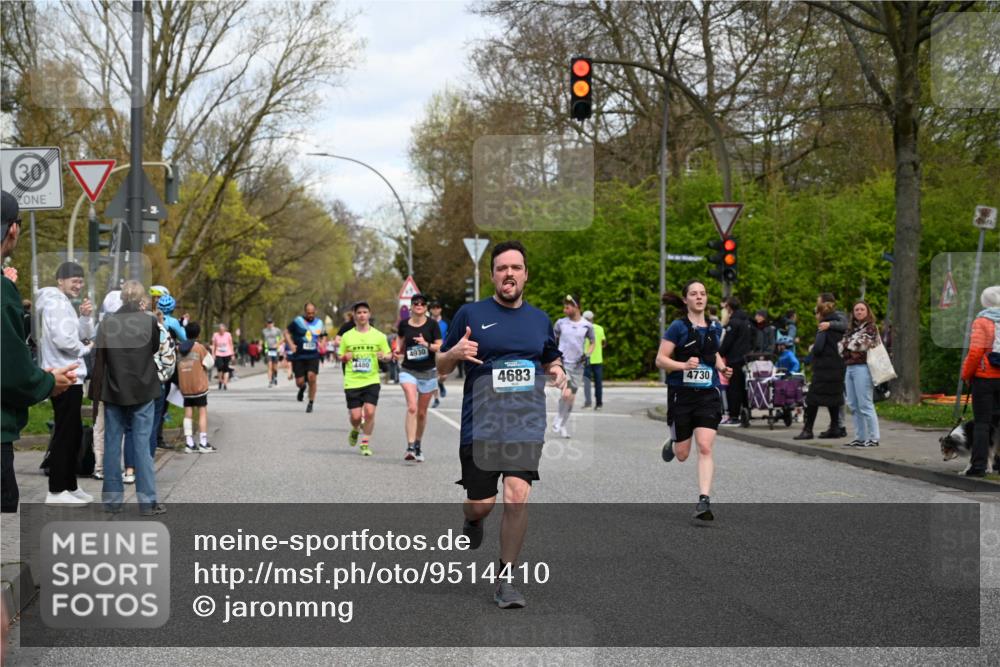 12.04.2026 - 45. Internationalen Wilhelmsburger Insellauf J. Mangold http://msf.ph/oto/9514410 12.04.2026 13:11:41 Ziel 3573, 4427, 2844, 3115, 4726, 4051, 2827, 2825, 4985, 4193, 3643, 5525, 5403, 2084, 5772, 3733, 4730, 3969, 3055, 4664, 2396, 3079, 3138, 5402, 2136, 4683, 5640, 4480, 4987, 2445, 4930, 2024, 4328, 4276, 5031, 4532, 2742, 5437, 4847, 4846, 4850 meine-sportfotos.de