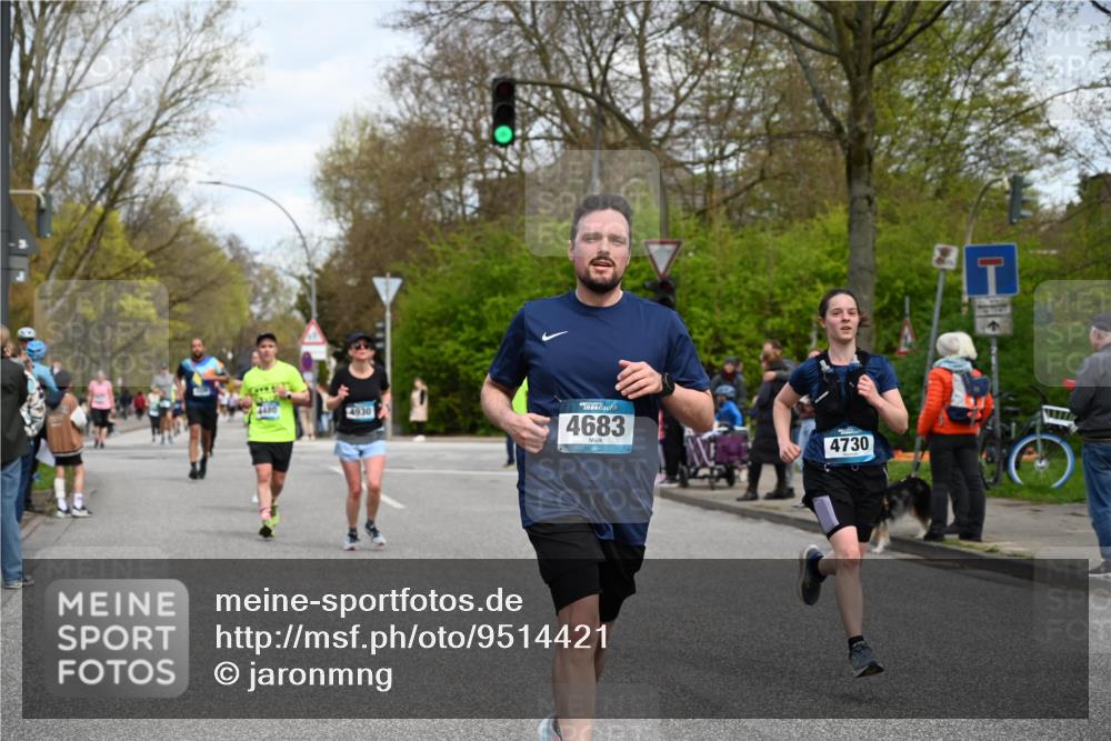 12.04.2026 - 45. Internationalen Wilhelmsburger Insellauf J. Mangold http://msf.ph/oto/9514421 12.04.2026 13:11:42 Ziel 4427, 2844, 3115, 4726, 4051, 2827, 2825, 4985, 4193, 3643, 5525, 5403, 2084, 5772, 3733, 4730, 3969, 3055, 4664, 2396, 3079, 3138, 5402, 2136, 4683, 5640, 5640, 4480, 4987, 2445, 4930, 2024, 4328, 4276, 5031, 4532, 2742, 5437, 4847, 4846, 4850 meine-sportfotos.de