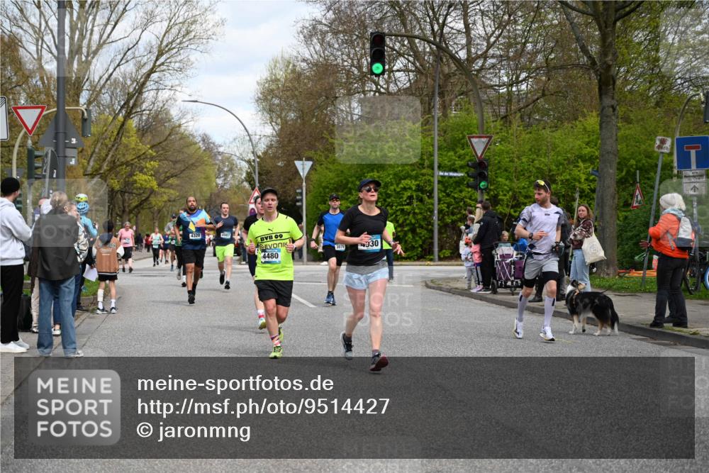 12.04.2026 - 45. Internationalen Wilhelmsburger Insellauf J. Mangold http://msf.ph/oto/9514427 12.04.2026 13:11:43 Ziel 3115, 4726, 4051, 2827, 2825, 4985, 4193, 3643, 5525, 5403, 2084, 5772, 3733, 4730, 3969, 3055, 4664, 2396, 3079, 3138, 5402, 2136, 4683, 5640, 4480, 4480, 4987, 2445, 4930, 2024, 4328, 4276, 5031, 4532, 2742, 5437, 4847, 4846, 4850, 4550 meine-sportfotos.de