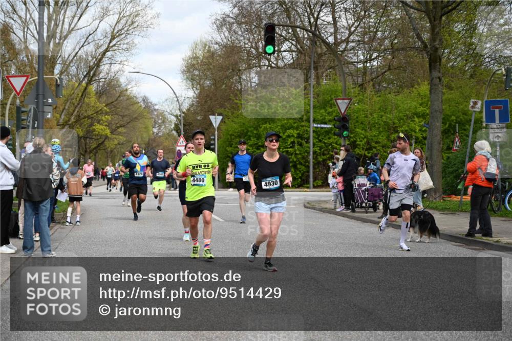 12.04.2026 - 45. Internationalen Wilhelmsburger Insellauf J. Mangold http://msf.ph/oto/9514429 12.04.2026 13:11:43 Ziel 3115, 4726, 4051, 2827, 2825, 4985, 4193, 3643, 5525, 5403, 2084, 5772, 3733, 4730, 3969, 3055, 4664, 2396, 3079, 3138, 5402, 2136, 4683, 5640, 4480, 4480, 4987, 2445, 4930, 2024, 4328, 4276, 5031, 4532, 2742, 5437, 4847, 4846, 4850, 4550 meine-sportfotos.de