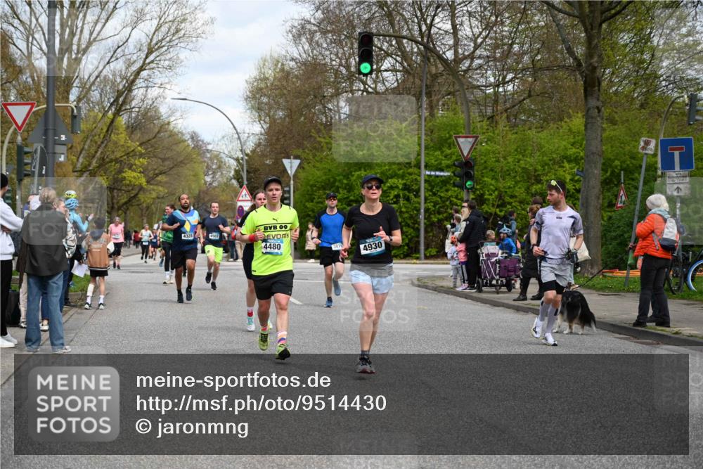 12.04.2026 - 45. Internationalen Wilhelmsburger Insellauf J. Mangold http://msf.ph/oto/9514430 12.04.2026 13:11:43 Ziel 3115, 4726, 4051, 2827, 2825, 4985, 4193, 3643, 5525, 5403, 2084, 5772, 3733, 4730, 3969, 3055, 4664, 2396, 3079, 3138, 5402, 2136, 4683, 5640, 4480, 4480, 4987, 2445, 4930, 2024, 4328, 4276, 5031, 4532, 2742, 5437, 4847, 4846, 4850, 4550 meine-sportfotos.de