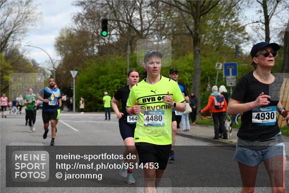 12.04.2026 - 45. Internationalen Wilhelmsburger Insellauf J. Mangold http://msf.ph/oto/9514453 12.04.2026 13:11:46 Ziel 4985, 4193, 3643, 5525, 5403, 2084, 5772, 3733, 4730, 3969, 3055, 4664, 2396, 3079, 3138, 5402, 2136, 4683, 5640, 4480, 4987, 2445, 4930, 4930, 2024, 4328, 4276, 5031, 4532, 2742, 5437, 4847, 4846, 4850, 4550, 3914 meine-sportfotos.de