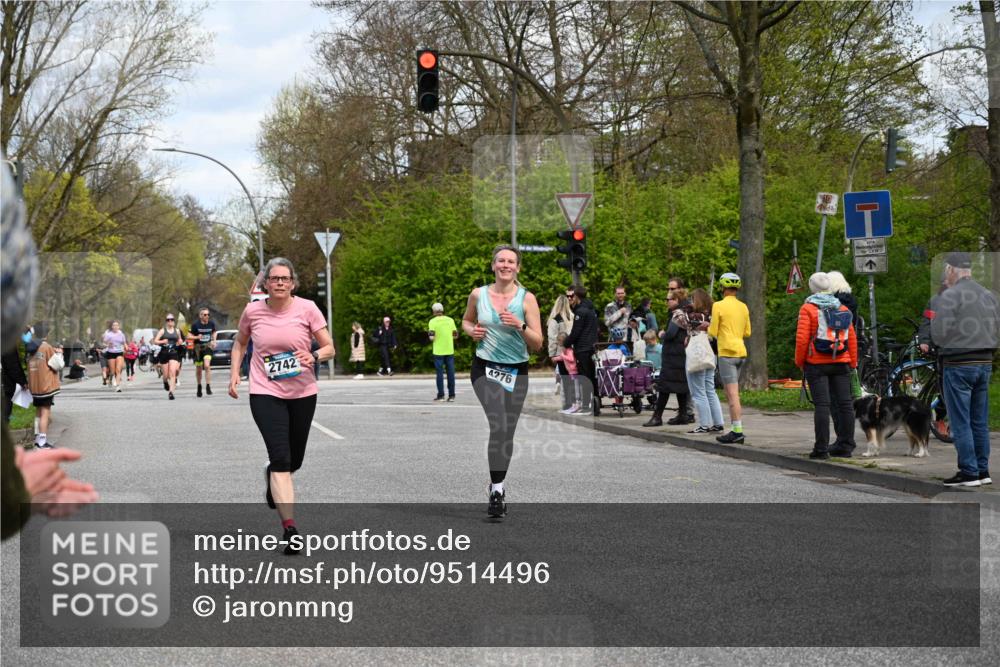 12.04.2026 - 45. Internationalen Wilhelmsburger Insellauf J. Mangold http://msf.ph/oto/9514496 12.04.2026 13:11:57 Ziel 3055, 4664, 2396, 3079, 3138, 5402, 2136, 4683, 5640, 4480, 4987, 2445, 4930, 2024, 4328, 4276, 5031, 4532, 2742, 5437, 4847, 4846, 4850, 4550, 3914, 3914, 2545, 3352, 3348, 5750, 5855, 2280 meine-sportfotos.de