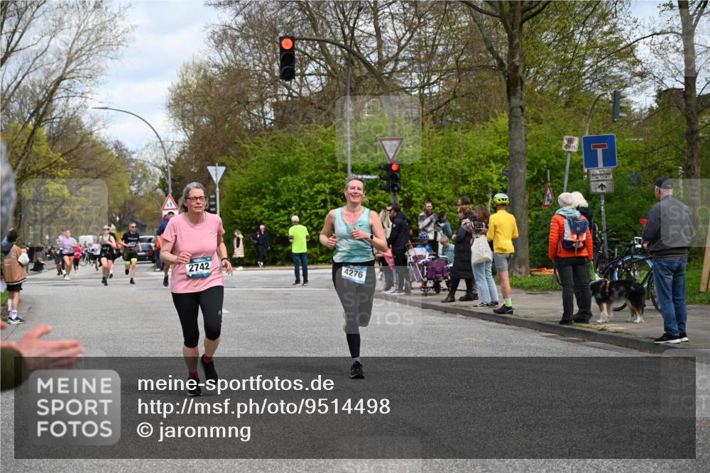 12.04.2026 - 45. Internationalen Wilhelmsburger Insellauf J. Mangold http://msf.ph/oto/9514498 12.04.2026 13:11:58 Ziel 2396, 3079, 3138, 5402, 2136, 4683, 5640, 4480, 4987, 2445, 4930, 2024, 4328, 4276, 5031, 4532, 2742, 5437, 4847, 4846, 4850, 4550, 3914, 2545, 3352, 3348, 5750, 5855, 2280 meine-sportfotos.de
