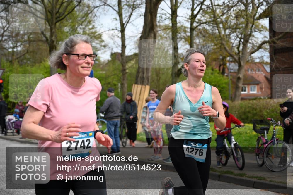 12.04.2026 - 45. Internationalen Wilhelmsburger Insellauf J. Mangold http://msf.ph/oto/9514523 12.04.2026 13:12:00 Ziel 2396, 3079, 3138, 5402, 2136, 4683, 5640, 4480, 4987, 2445, 4930, 2024, 4328, 4276, 5031, 4532, 2742, 5437, 4847, 4846, 4850, 4550, 3914, 2545, 3352, 3348, 5750, 5855, 2280 meine-sportfotos.de
