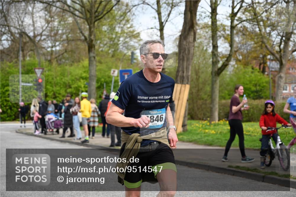 12.04.2026 - 45. Internationalen Wilhelmsburger Insellauf J. Mangold http://msf.ph/oto/9514547 12.04.2026 13:12:08 Ziel 4480, 4987, 2445, 4930, 2024, 4328, 4276, 5031, 4532, 2742, 5437, 4847, 4846, 4850, 4550, 3914, 2545, 3352, 3348, 5750, 5750, 5855, 2280, 3441, 5674, 4841, 2275, 4671, 4627, 4628, 3638 meine-sportfotos.de