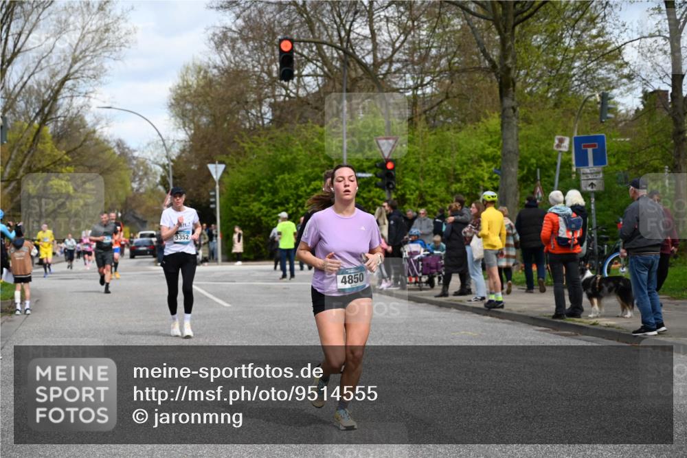 12.04.2026 - 45. Internationalen Wilhelmsburger Insellauf J. Mangold http://msf.ph/oto/9514555 12.04.2026 13:12:09 Ziel 4987, 2445, 4930, 2024, 4328, 4276, 5031, 4532, 2742, 5437, 4847, 4846, 4850, 4550, 3914, 3914, 2545, 3352, 3348, 5750, 5855, 2280, 5855, 2280, 3441, 5674, 4841, 2275, 4671, 4627, 4628, 3638 meine-sportfotos.de