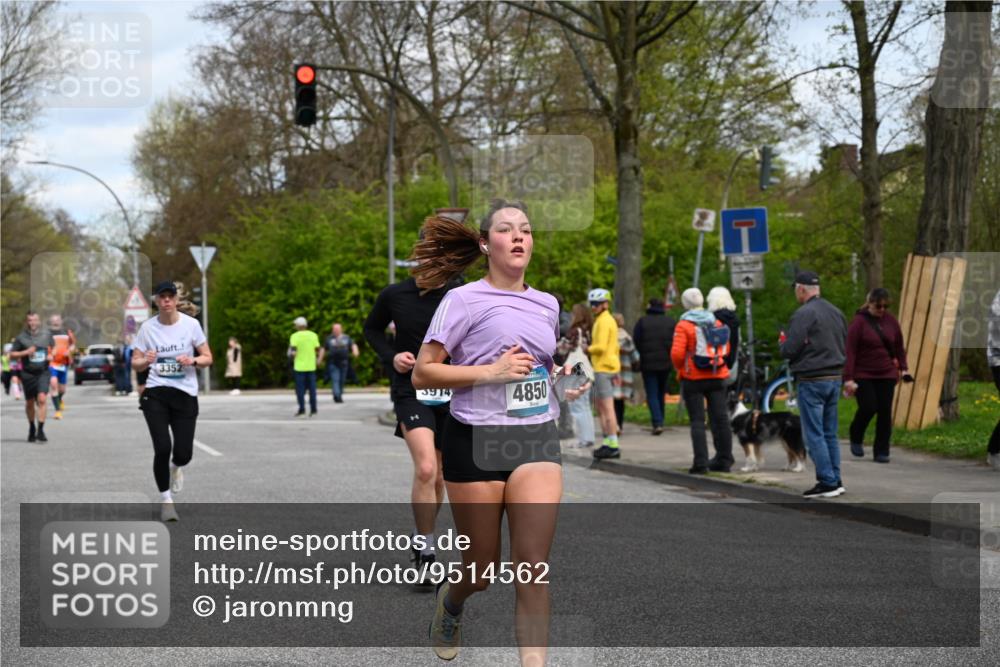 12.04.2026 - 45. Internationalen Wilhelmsburger Insellauf J. Mangold http://msf.ph/oto/9514562 12.04.2026 13:12:10 Ziel 4987, 2445, 4930, 2024, 4328, 4276, 5031, 4532, 2742, 5437, 4847, 4846, 4850, 4550, 3914, 2545, 3352, 3348, 5750, 5855, 2280, 3441, 5674, 4841, 2275, 4671, 4627, 4628, 3638 meine-sportfotos.de