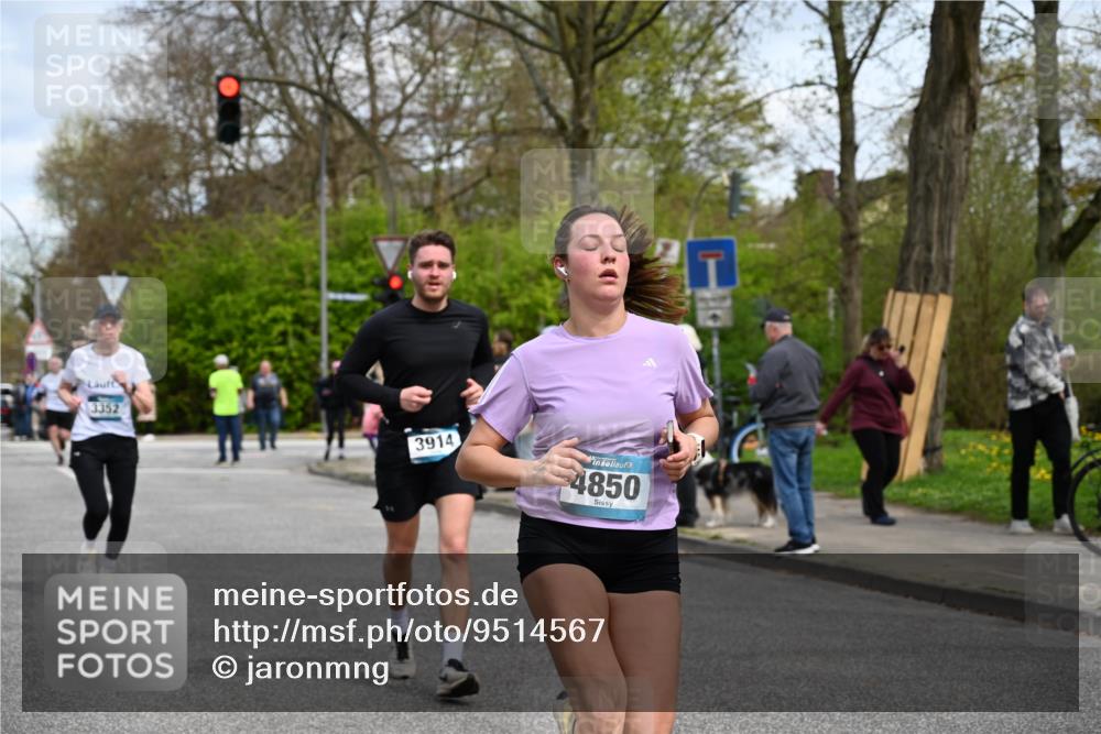 12.04.2026 - 45. Internationalen Wilhelmsburger Insellauf J. Mangold http://msf.ph/oto/9514567 12.04.2026 13:12:10 Ziel 4987, 2445, 4930, 2024, 4328, 4276, 5031, 4532, 2742, 5437, 4847, 4846, 4850, 4550, 3914, 2545, 3352, 3348, 5750, 5855, 2280, 3441, 5674, 4841, 2275, 4671, 4627, 4628, 3638 meine-sportfotos.de