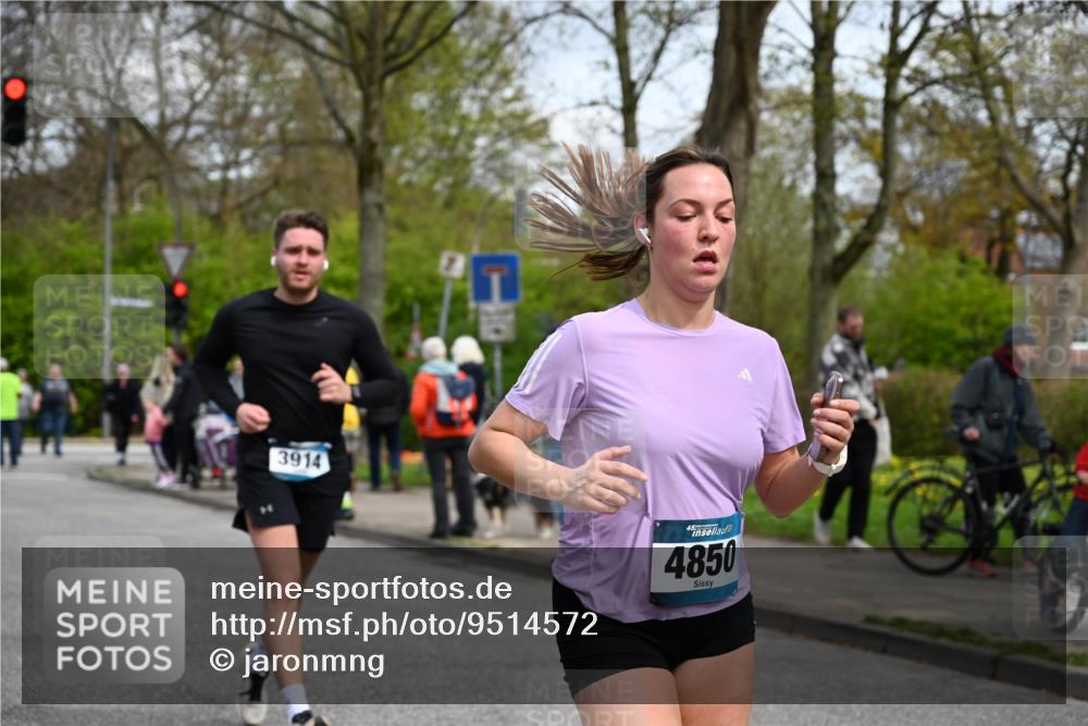 12.04.2026 - 45. Internationalen Wilhelmsburger Insellauf J. Mangold http://msf.ph/oto/9514572 12.04.2026 13:12:11 Ziel 4930, 2024, 4328, 4276, 5031, 4532, 2742, 5437, 4847, 4846, 4850, 4550, 3914, 2545, 3352, 2545, 3352, 3348, 5750, 5855, 2280, 3441, 5674, 4841, 2275, 4671, 4627, 4628, 3638 meine-sportfotos.de