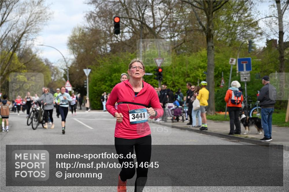 12.04.2026 - 45. Internationalen Wilhelmsburger Insellauf J. Mangold http://msf.ph/oto/9514645 12.04.2026 13:12:23 Ziel 4847, 4846, 4850, 4550, 3914, 2545, 3352, 3348, 5750, 5855, 2280, 3441, 5674, 4841, 2275, 4671, 4627, 4628, 3638, 4385, 2274, 4919, 4720, 4721, 2998, 4693, 3519, 4970, 3686 meine-sportfotos.de